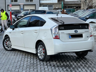 Toyota Prius foto 5