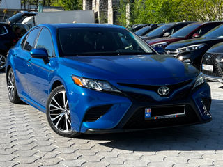 Toyota Camry фото 3