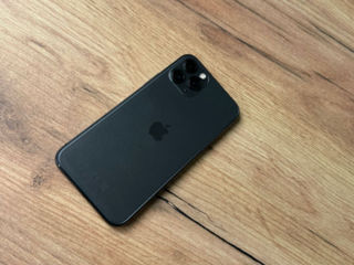 iPhone 11 Pro schimb foto 2