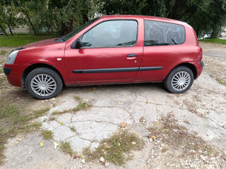 Renault Clio foto 4