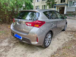 Toyota Auris foto 6