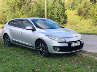 Renault Megane foto 1