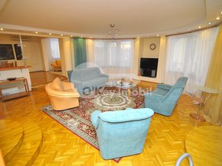 Apartament cu 4 camere în bloc nou, str. Petru Rareș, Centru, 275000 € ! foto 1