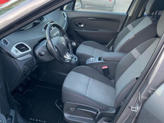 Renault Grand Scenic foto 6