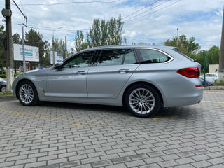 BMW 5 Series foto 3