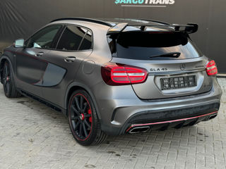 Mercedes GLA foto 6