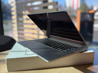 MacBook Air 15 M3 NOU foto 2