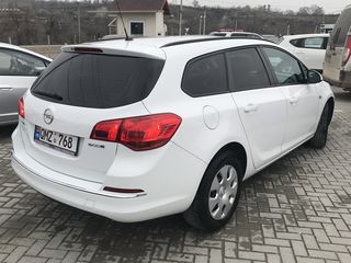 Opel Astra foto 4