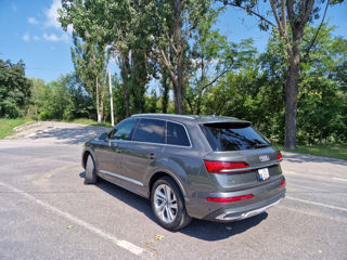 Audi Q7 foto 2