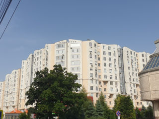 2-х комнатная квартира, 63 м², Центр, Кишинёв