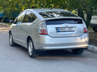 Toyota Prius foto 6