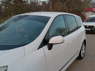 Renault Grand Scenic foto 4