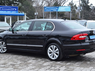 Skoda Superb foto 4