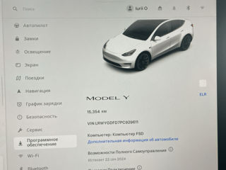 Tesla Model Y foto 5