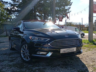 Ford Fusion foto 1