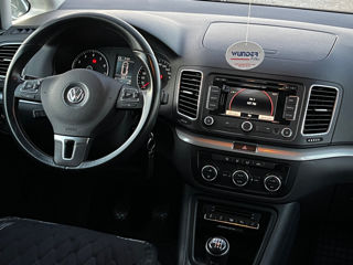 Volkswagen Sharan foto 13