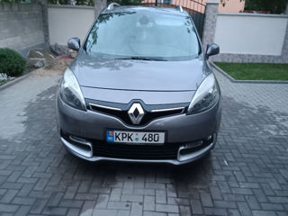 Renault Grand Scenic foto 10