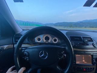 Mercedes E-Class foto 7