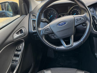 Ford Focus foto 7