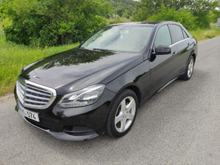 Mercedes E-Class foto 2