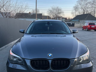 BMW 5 Series foto 5