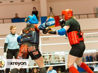 Buicani,sculianca,Truseni.clubul "Garuda"invita toti doritorii la antrenamente-box,kickboxing,k-1.. foto 4