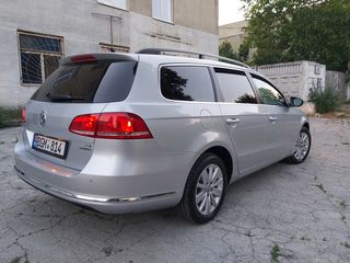 Volkswagen Passat foto 2