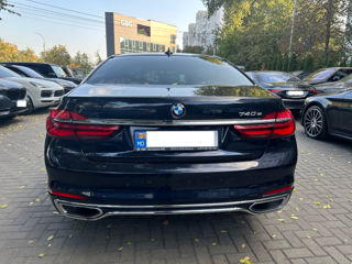 BMW 7 Series foto 5