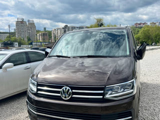 Volkswagen Multivan foto 1