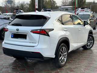 Lexus NX Series foto 4