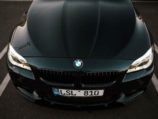 BMW 5 Series foto 2