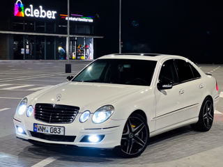 Mercedes E-Class foto 4