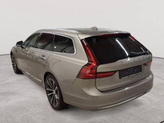 Volvo V90 foto 2