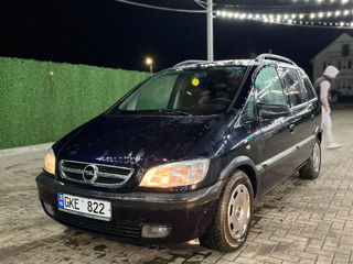 Opel Zafira foto 5