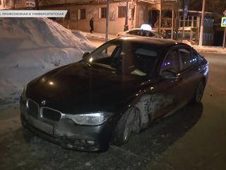 BMW 5 Series foto 2