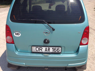 Opel Agila foto 8