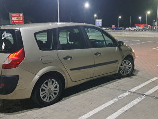 Renault Grand Scenic foto 5