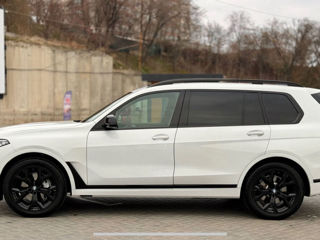 BMW X7 foto 4