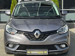 Renault Grand Scenic foto 2