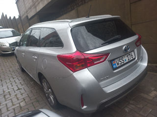 Toyota Auris foto 3