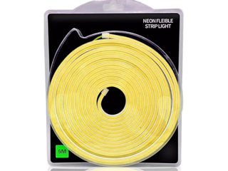Bandă LED Neon galbenă 5 metri Bandă Flexibilă Neon    Bandă decorativă de neon impermeabilă pentru