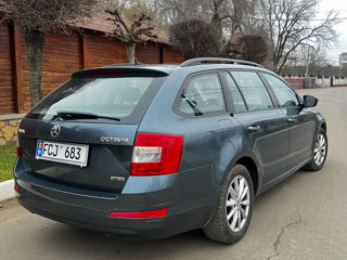 Skoda Octavia foto 2