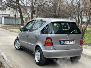 Mercedes A-Class foto 7