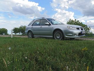 Subaru Impreza foto 9