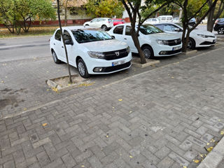 Dacia Logan foto 1