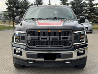 Ford F-150 foto 2