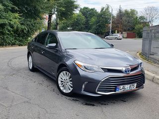 Toyota Avalon foto 1