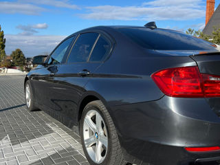 BMW 3 Series foto 3