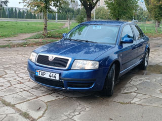 Skoda Superb foto 5