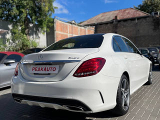 Mercedes C-Class foto 5